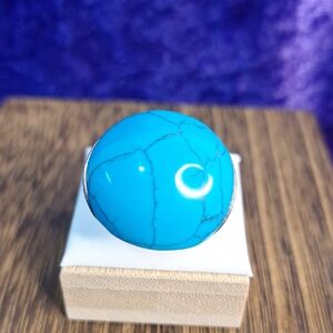 Turquoise Stone Ring. Size 7.5